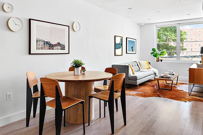 460 East New York, 4-B Dining Area
