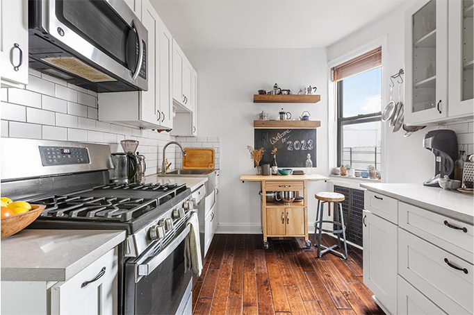 192 East 88th Street, 5E, Kensington, Brooklyn-Kitchen